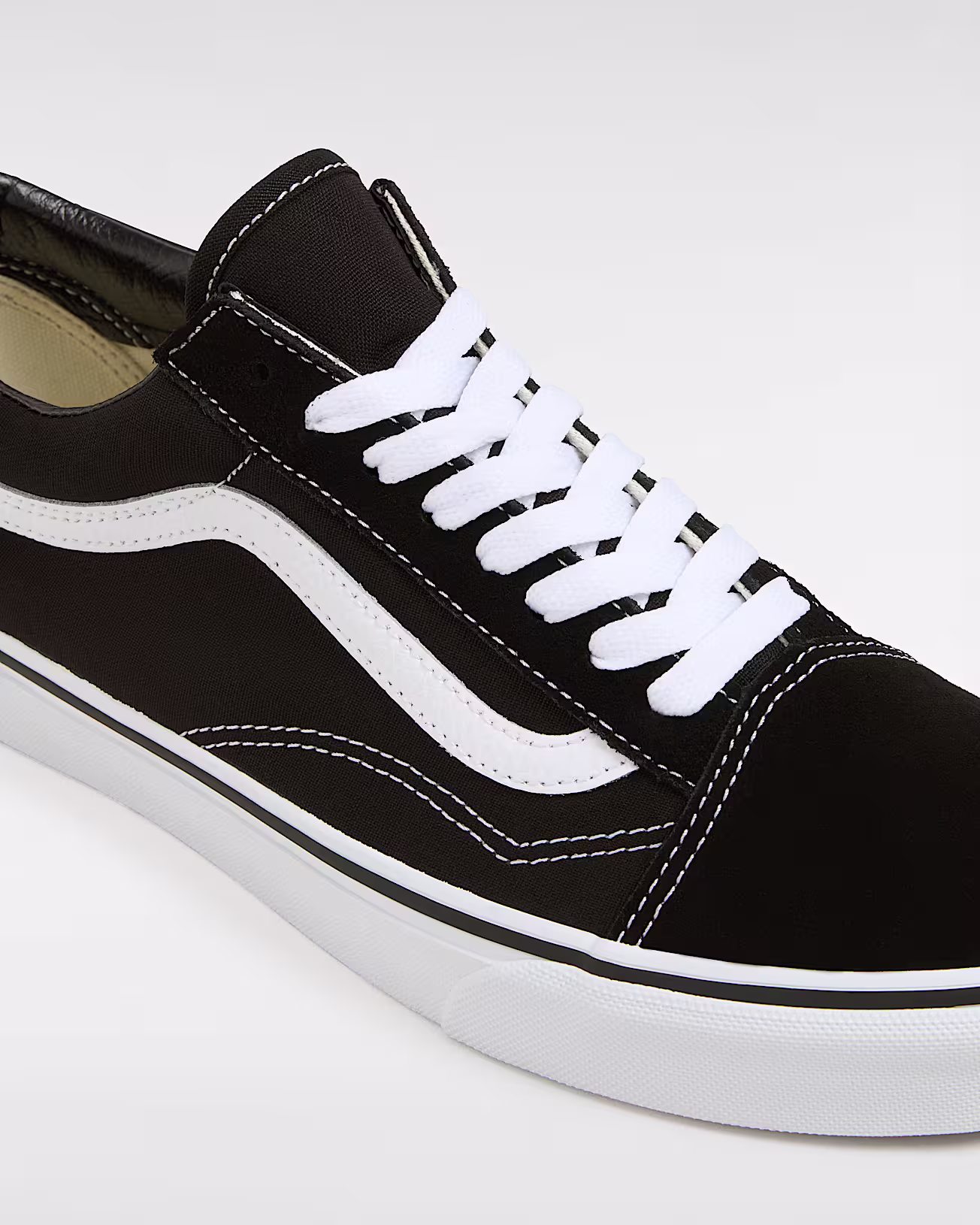 نمای پشت Vans